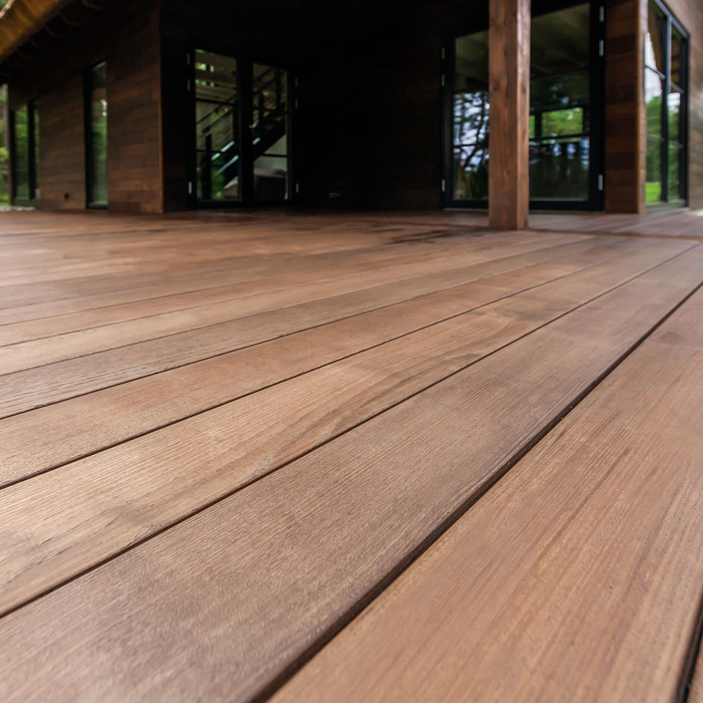 Image: Thermory Benchmark thermo-ash decking D45J Architect: Photographer: Elvo Jakobson Building: Private house in Saaremaa, Estonia